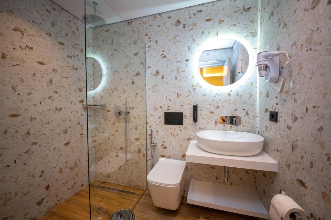 Hotel Lili-1 Sarande Luaran gambar