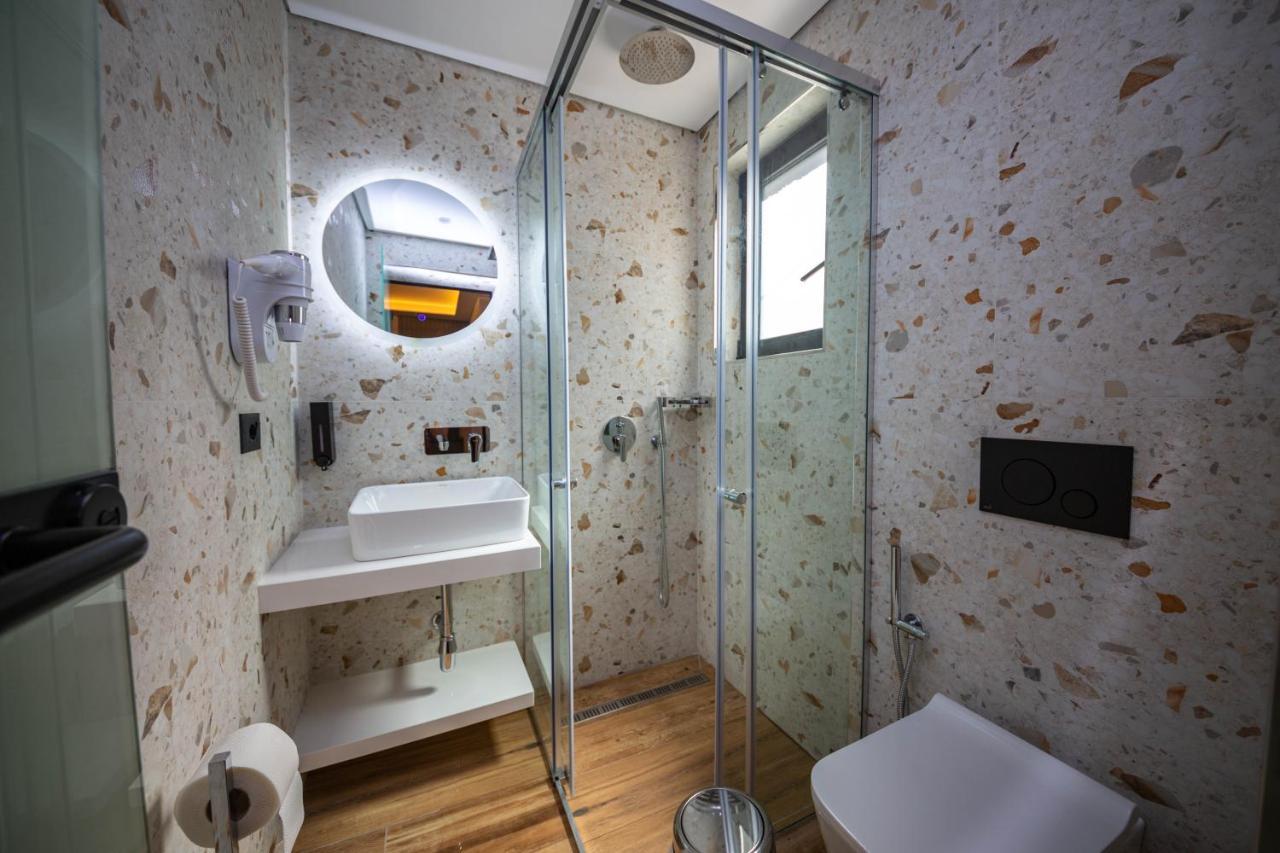 Hotel Lili-1 Sarande Luaran gambar